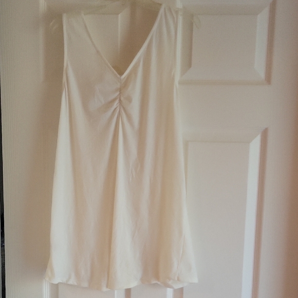 Hem & Thread White Lace Tank Top - Picture 4 of 8